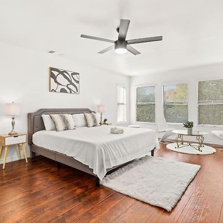 5 Bedrooms With Chefs Kitchen 2 Masters Room And Game Lounge San Antonio Exterior photo
