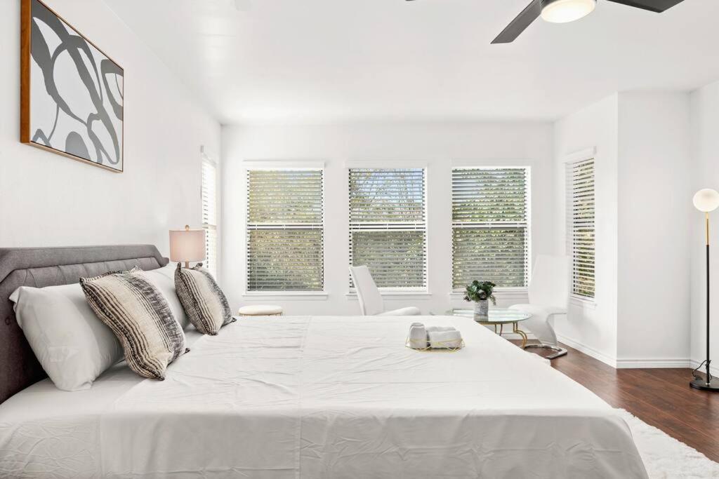 5 Bedrooms With Chefs Kitchen 2 Masters Room And Game Lounge San Antonio Exterior photo